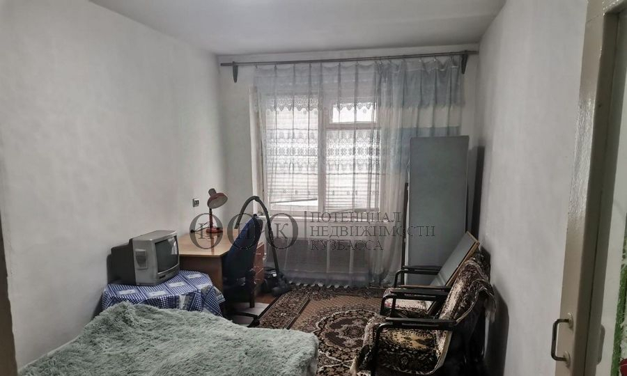 квартира г Кемерово р-н Кировский ул Металлистов 22 фото 3