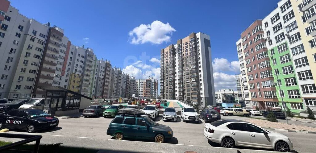 квартира г Симферополь ул Батурина 131 фото 2