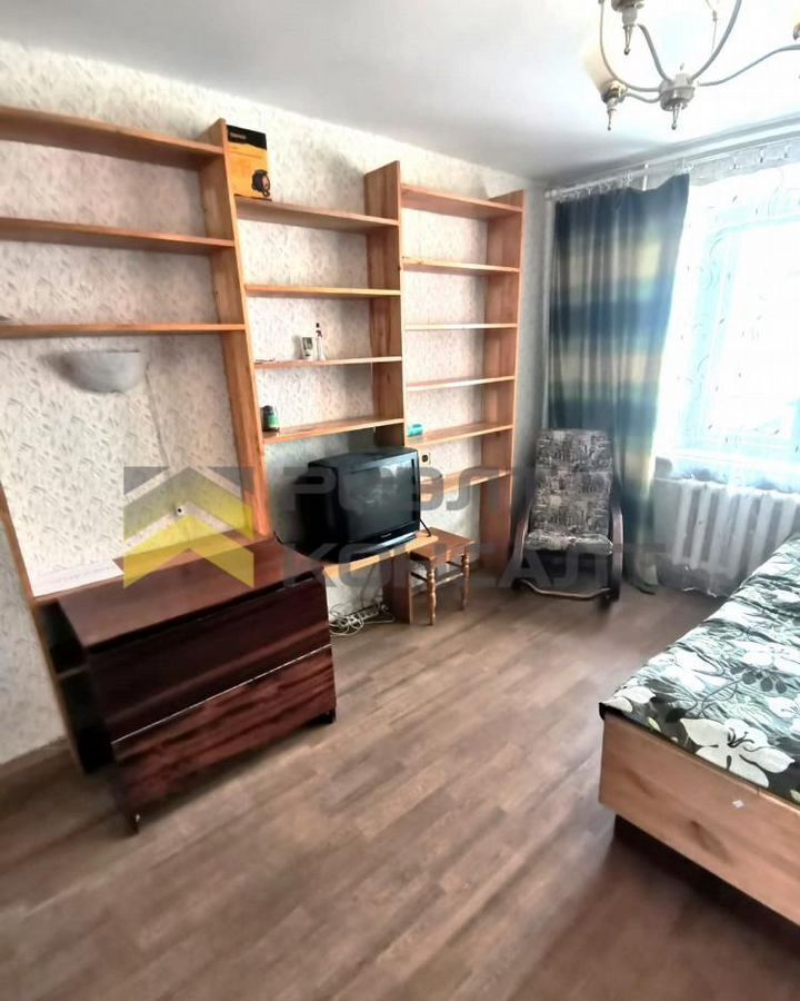 квартира г Омск рп Новостройка р-н Кировский Старый Кировск 8 фото 3