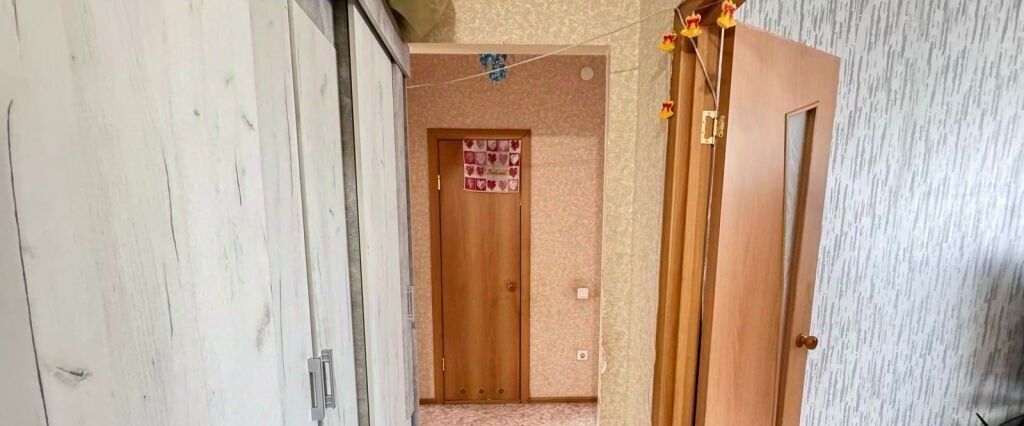 квартира г Новокузнецк р-н Новоильинский пр-кт Авиаторов 58 фото 3
