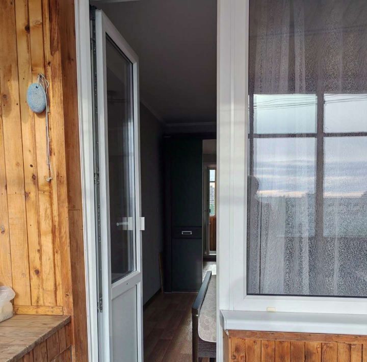 квартира г Тольятти р-н Автозаводский ул Автостроителей 59 фото 16