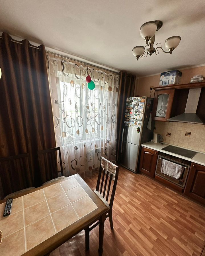 квартира г Курск р-н Центральный пр-кт Вячеслава Клыкова 51 фото 2