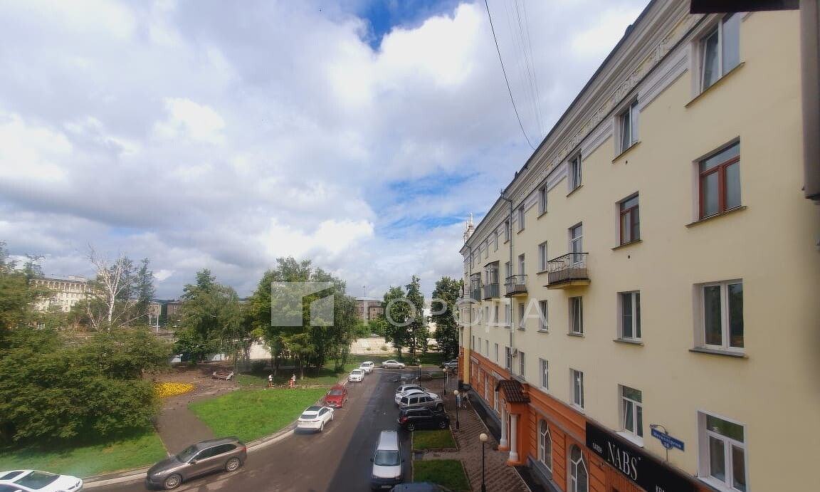 квартира г Новокузнецк р-н Центральный пр-кт Пионерский 19 пр-кт Металлургов Кузбасс фото 10