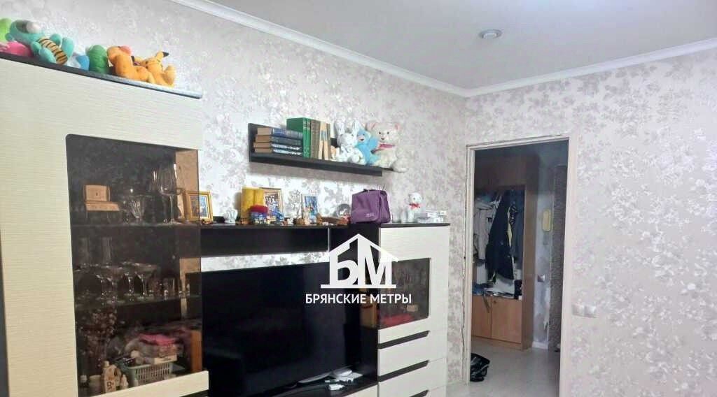квартира г Брянск р-н Советский Красноармейская ул., 170 фото 4