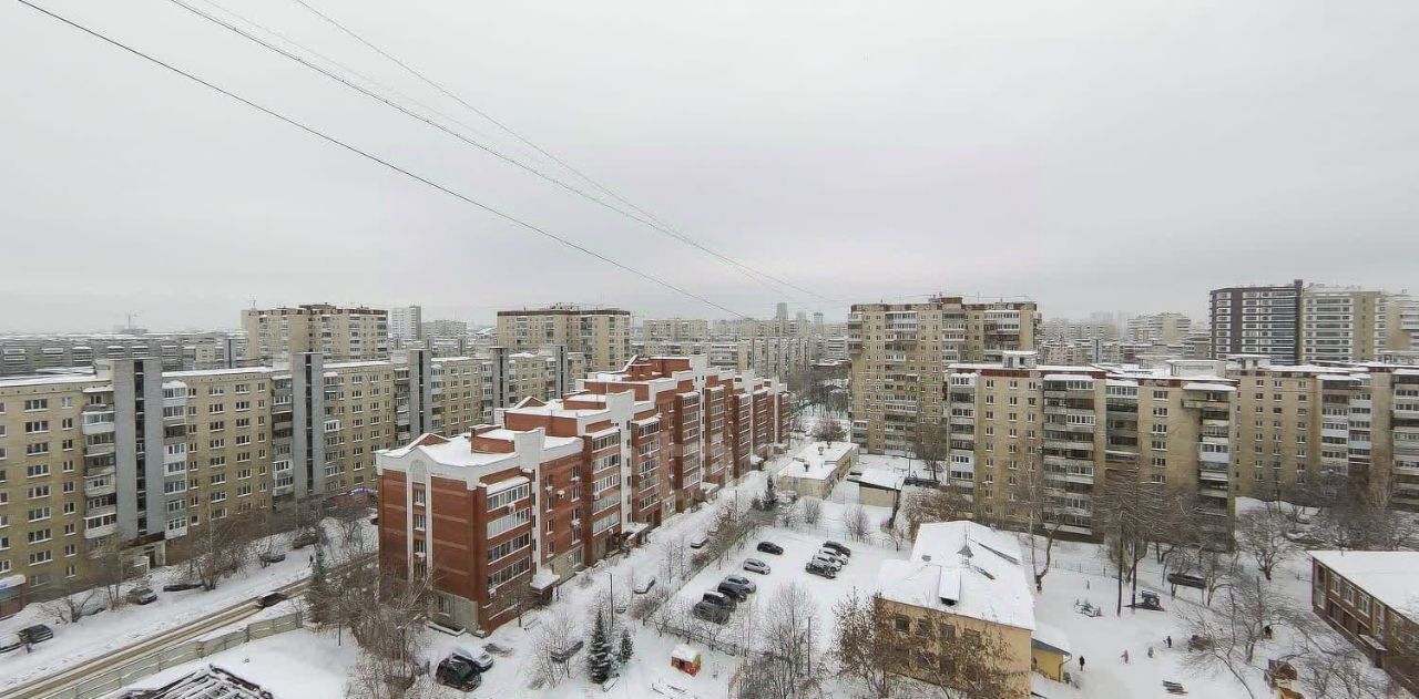 квартира г Екатеринбург р-н Орджоникидзевский Уралмаш ул. Ильича, 43 фото 15