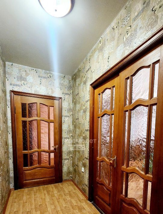 квартира г Волгоград р-н Дзержинский ул Нарвская 10 фото 19