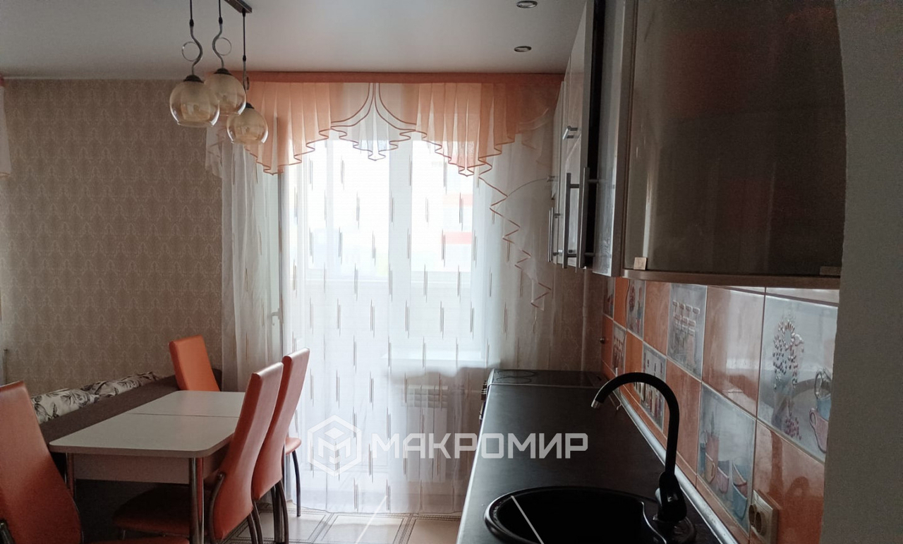 квартира г Киров р-н Первомайский Озерки ул Павла Корчагина 240/2 ЖК «Павла Корчагина» м-н фото 3