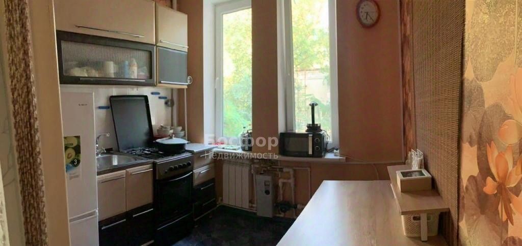 квартира г Феодосия пгт Приморский ул Победы 13 фото 1