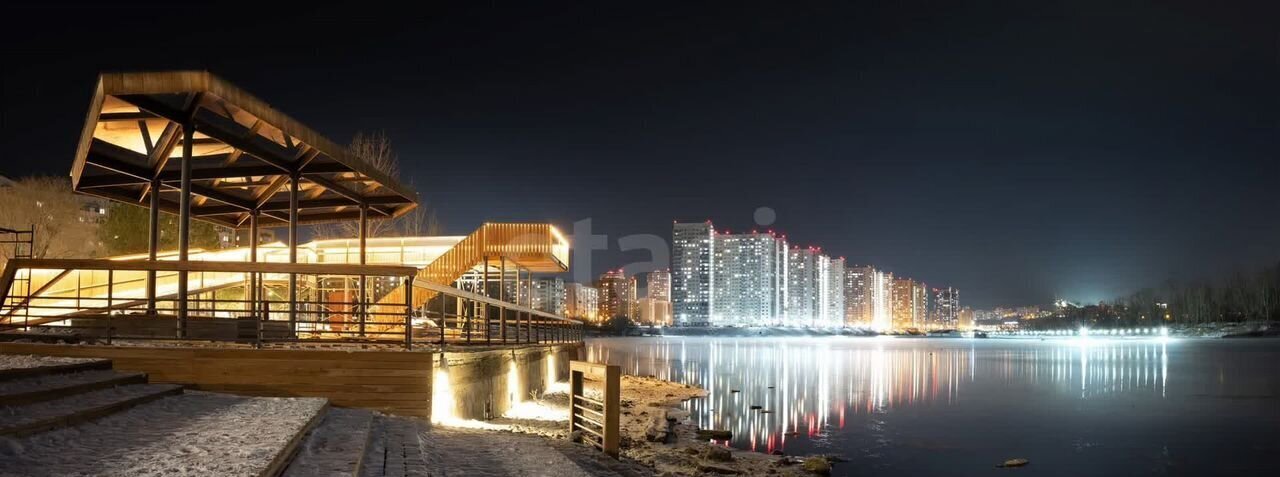 квартира г Красноярск р-н Свердловский ул Анатолия Гладкова 8а фото 18