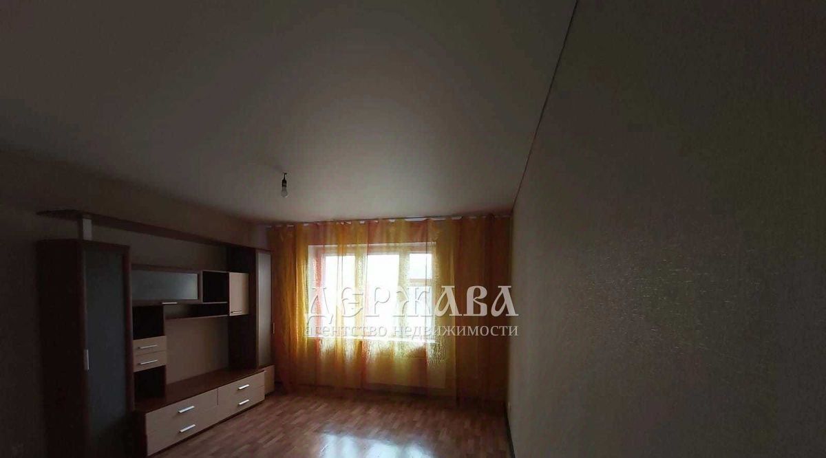 квартира г Старый Оскол микрорайон Космос 13 фото 3