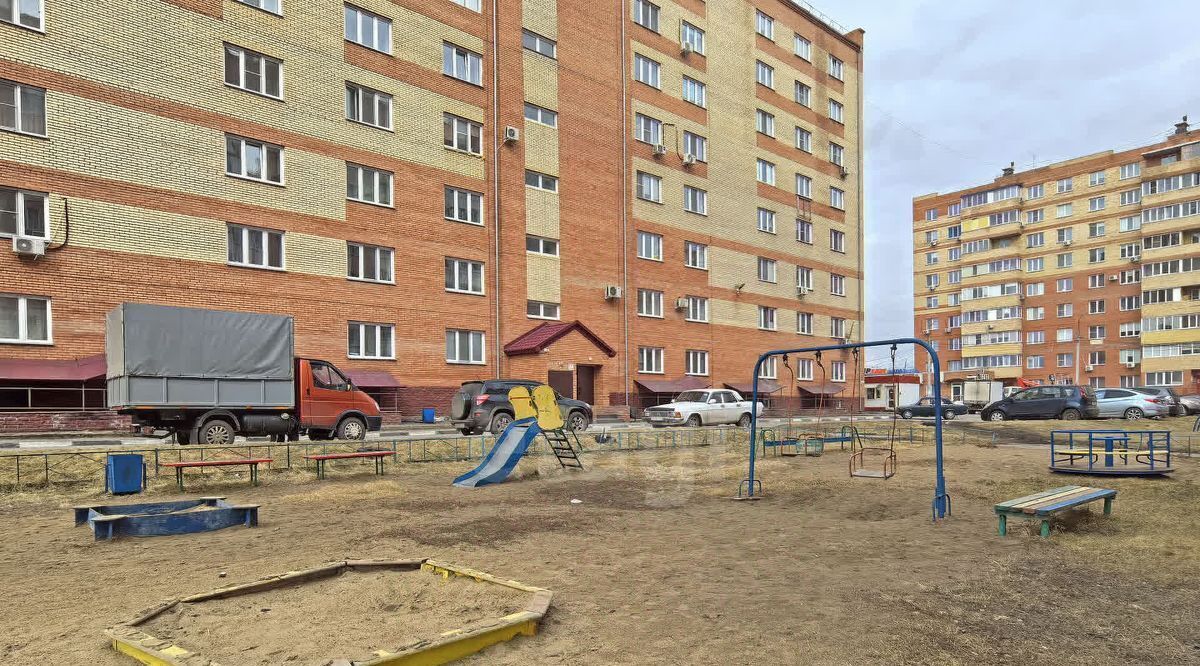 квартира г Омск р-н Кировский ул Мельничная 87к/3 фото 21