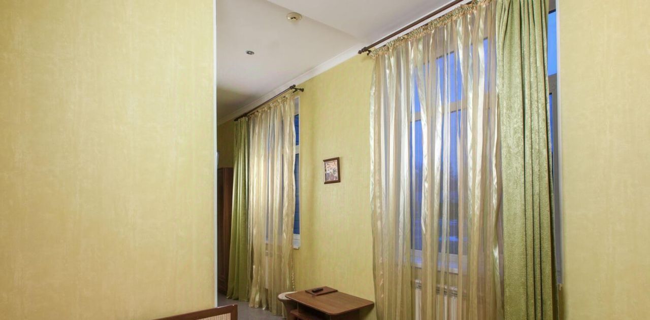 комната р-н Боровский г Балабаново ул Боровская 102б фото 5
