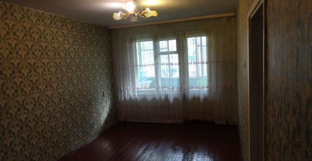 квартира г Новокузнецк р-н Центральный ул Тольятти 53 Кемеровская обл. — Кузбасс фото 4