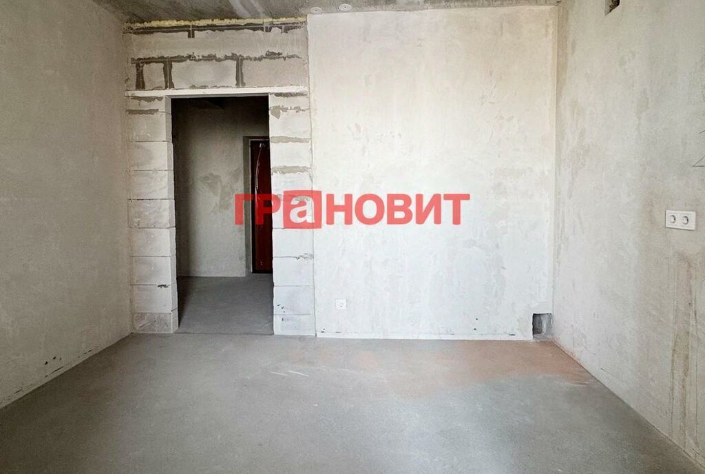 квартира г Новосибирск Золотая Нива ул Есенина 67 фото 15