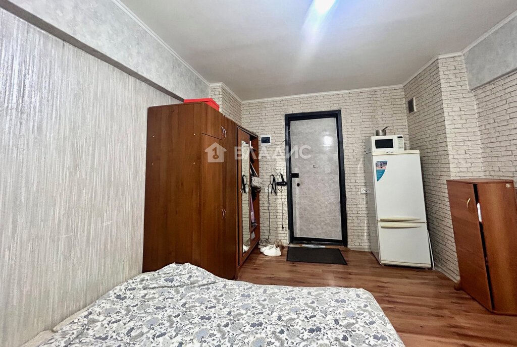 комната г Волгоград ул им. Калинина 11 фото 2