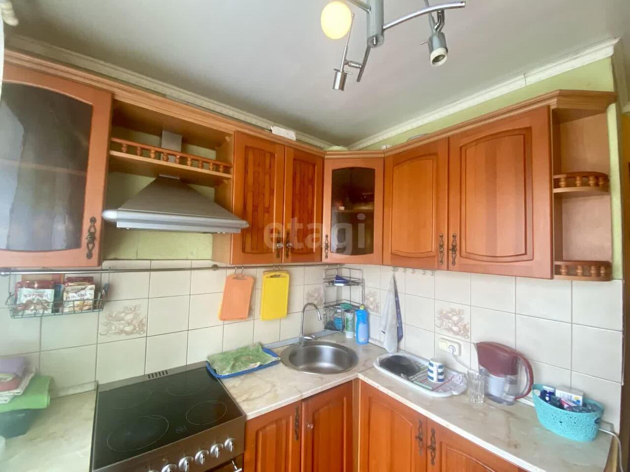 квартира г Ирбит ул Елизарьевых 33 фото 12