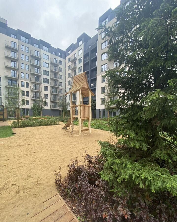 квартира г Екатеринбург р-н Железнодорожный ул Пехотинцев 2г фото 8