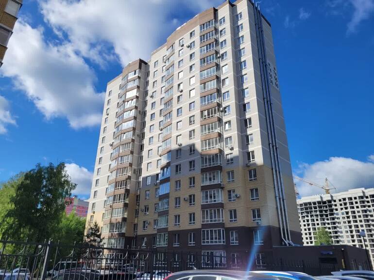 квартира г Брянск р-н Советский ул Степная 2в фото 1