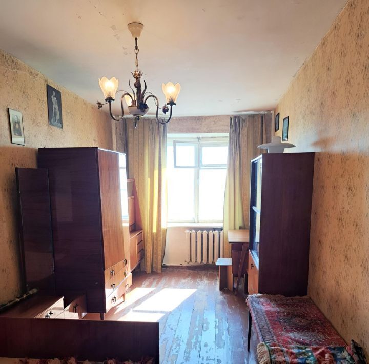 квартира г Саратов р-н Октябрьский ул. Имени Н. Г. Чернышевского, 48А фото 6