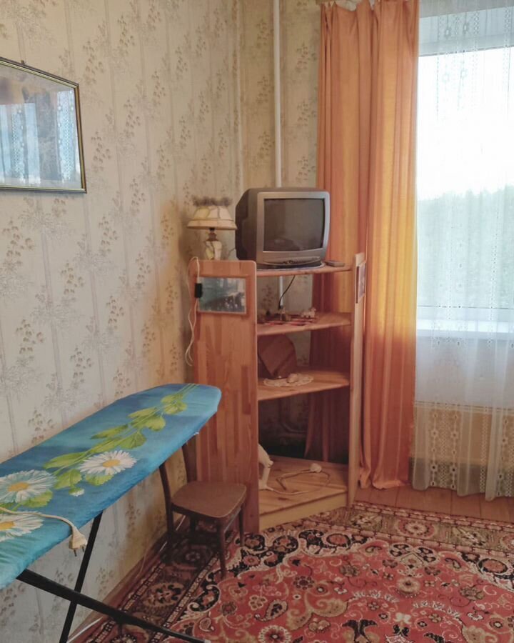 квартира г Брянск р-н Володарский ул Есенина 28 фото 5