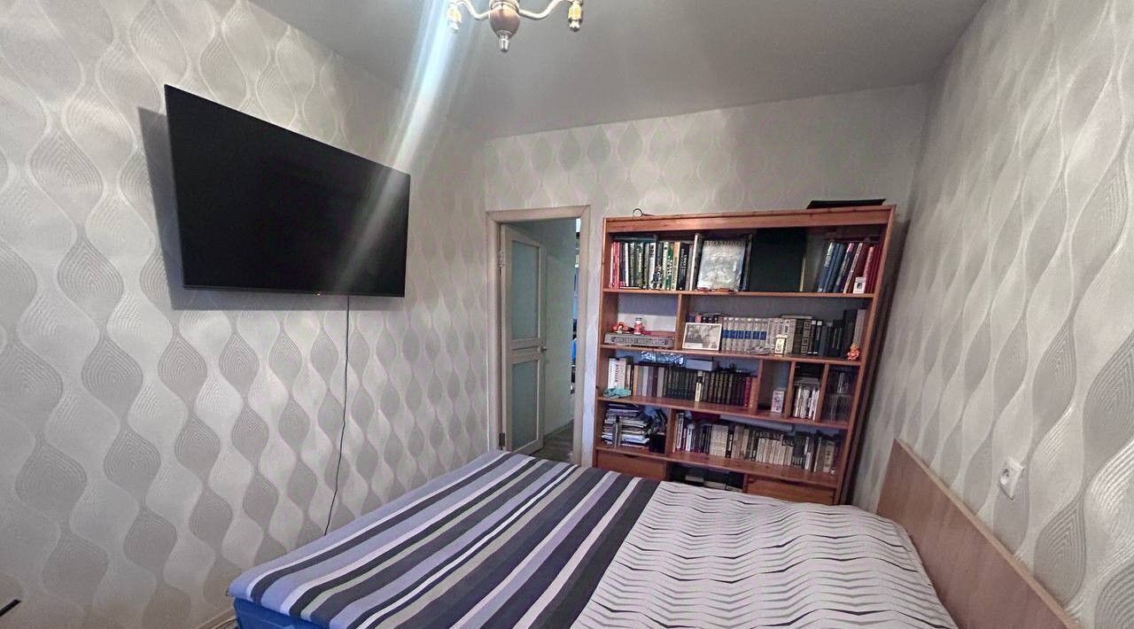 квартира г Красноярск р-н Железнодорожный ул Братьев Абалаковых 2 фото 6