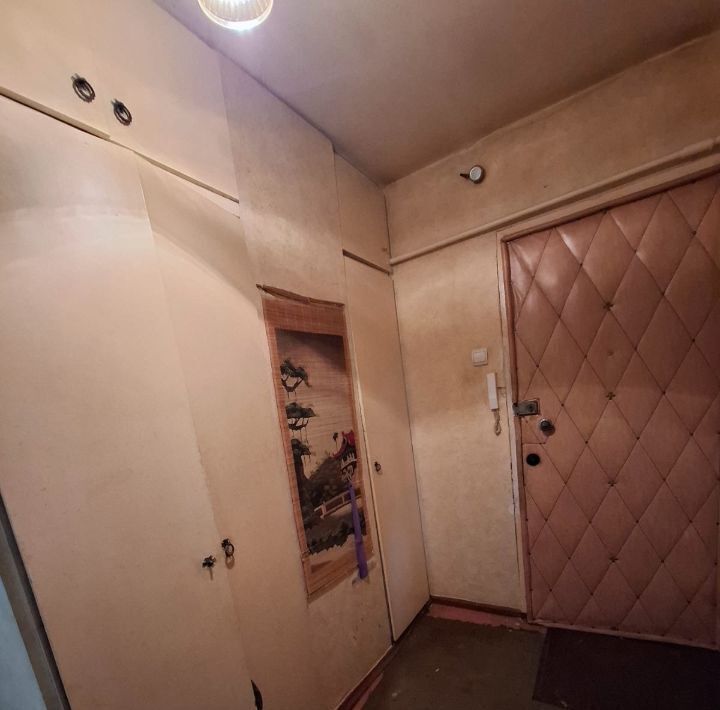 квартира г Омск р-н Кировский ул Дмитриева 13/8 фото 14