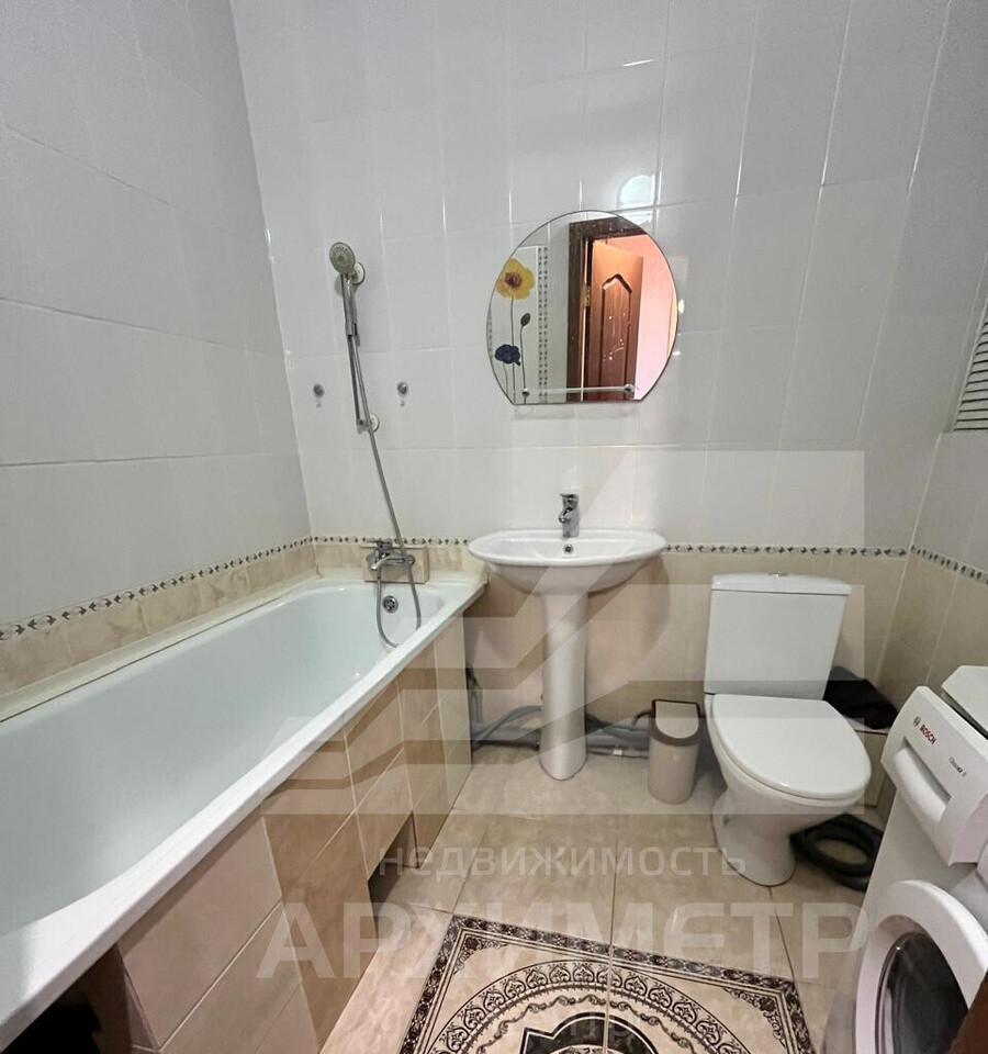 квартира г Курск р-н Центральный Северо-Западный ул Орловская 1а фото 12