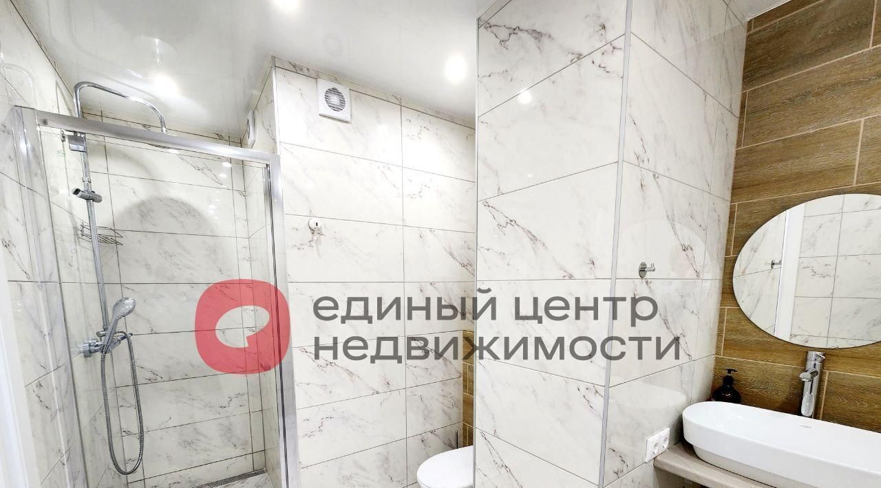 квартира г Тюмень р-н Восточный ул Федюнинского 54 фото 10