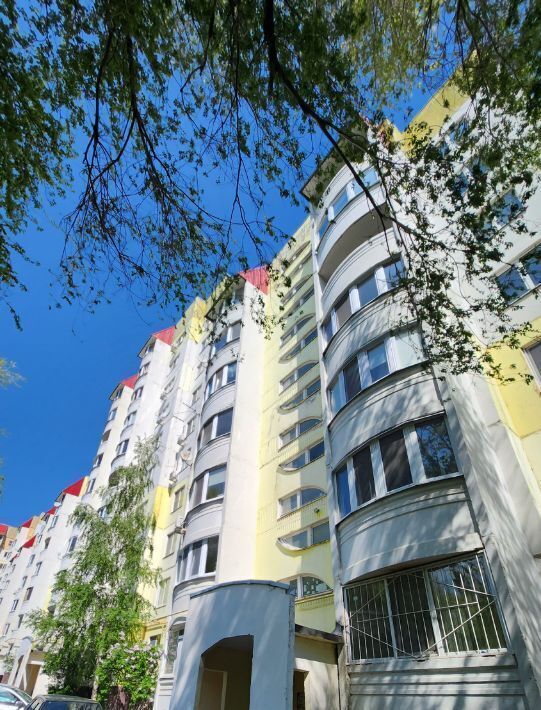 квартира г Саратов р-н Заводской пр-кт Энтузиастов 88а фото 2