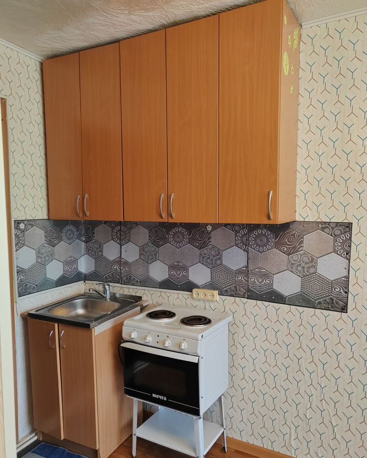 квартира г Барнаул р-н Железнодорожный ул Георгия Исакова 116а фото 3
