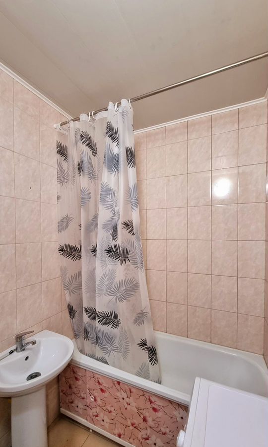 квартира г Саратов р-н Октябрьский ул 2-я Садовая 100 фото 9