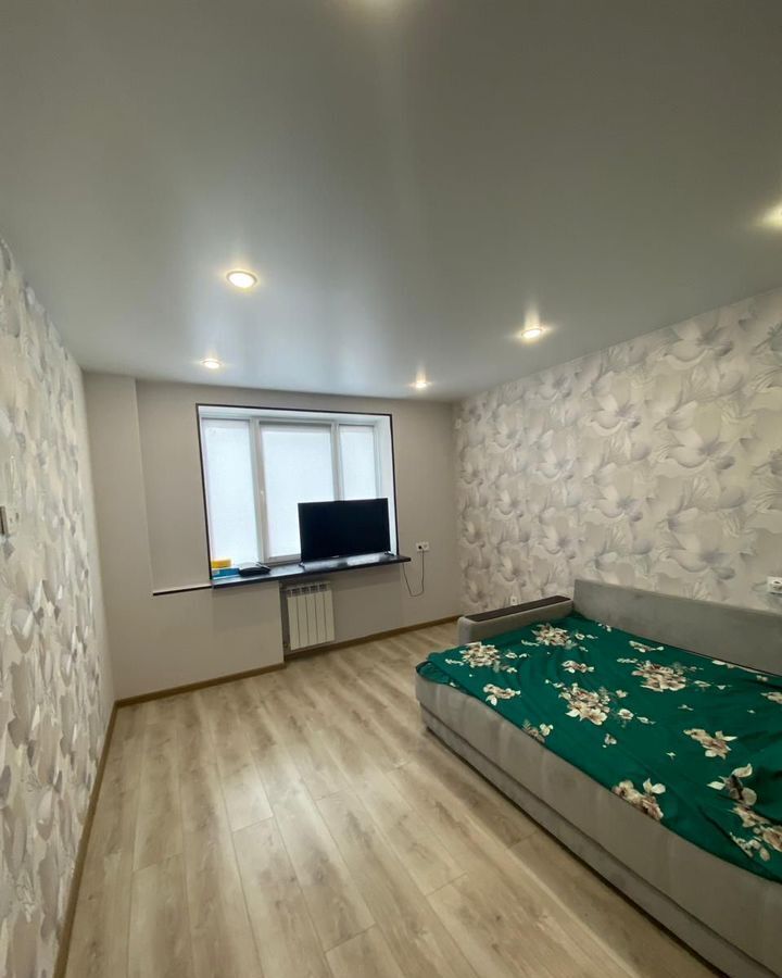 квартира г Саратов р-н Кировский Солнечный 2 ул им Лисина С.П. 5а фото 6