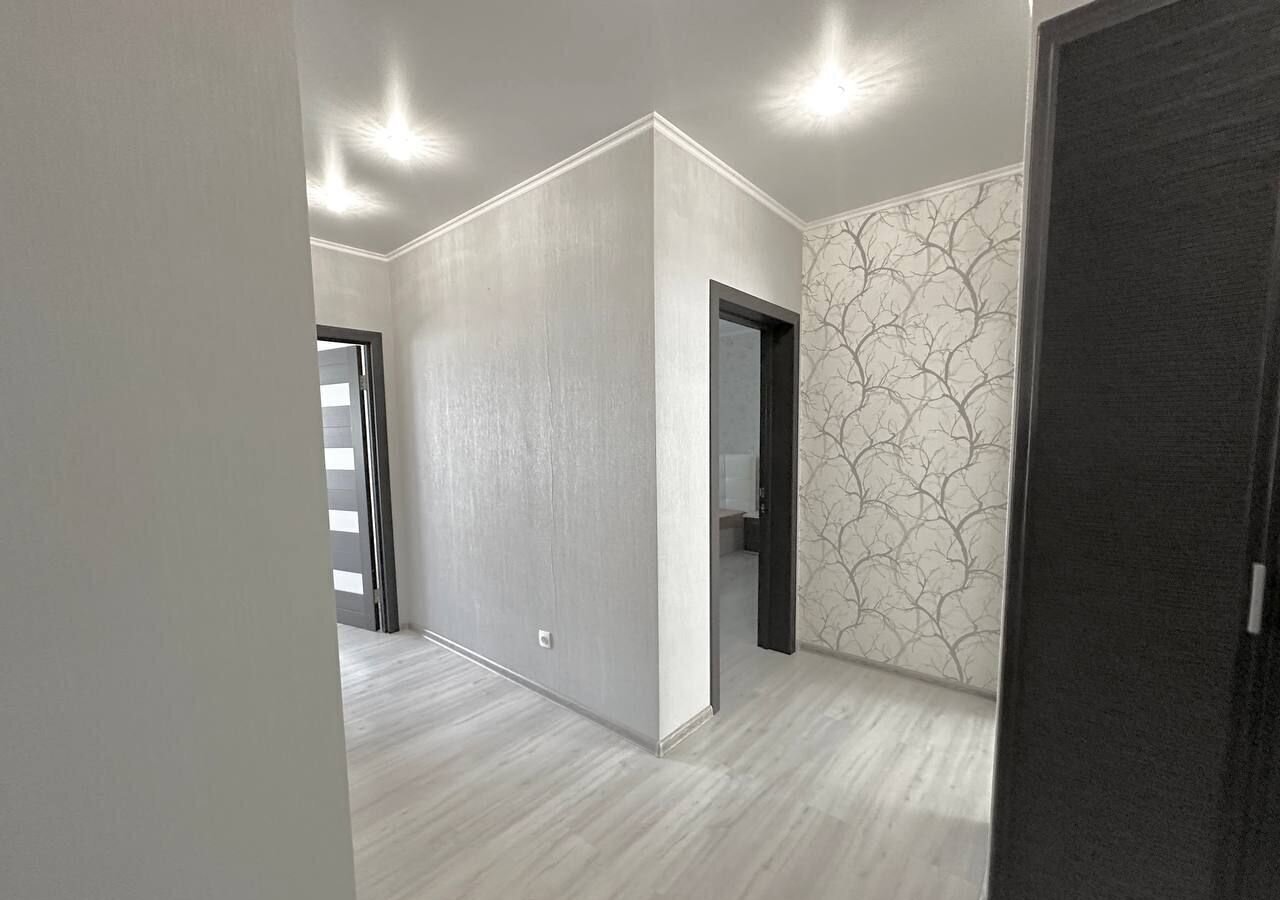квартира г Астрахань р-н Кировский ул Минусинская 14к/3 фото 3