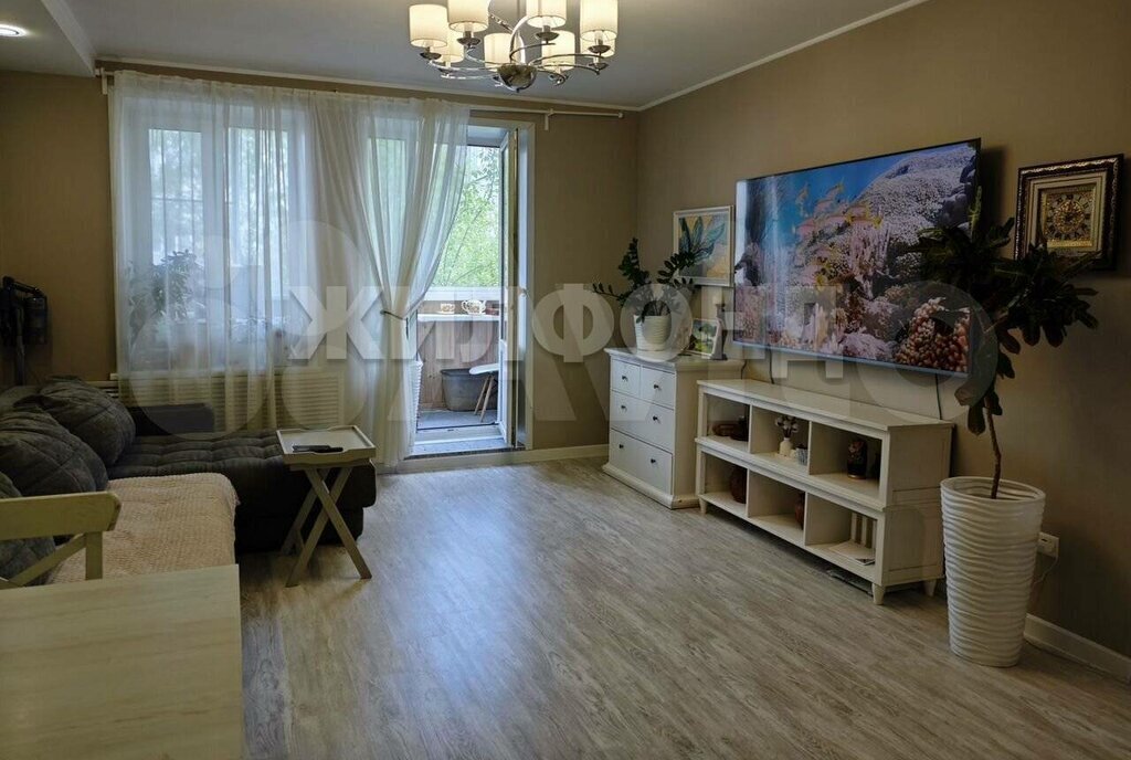 квартира г Новосибирск метро Площадь Гарина-Михайловского ул Сибирская 33 фото 1