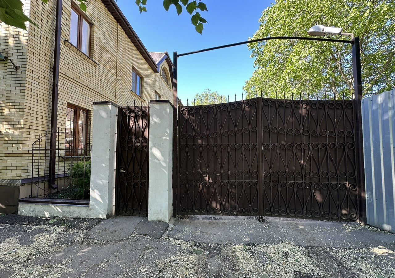 квартира г Таганрог Центральный ул Чехова 56б фото 2