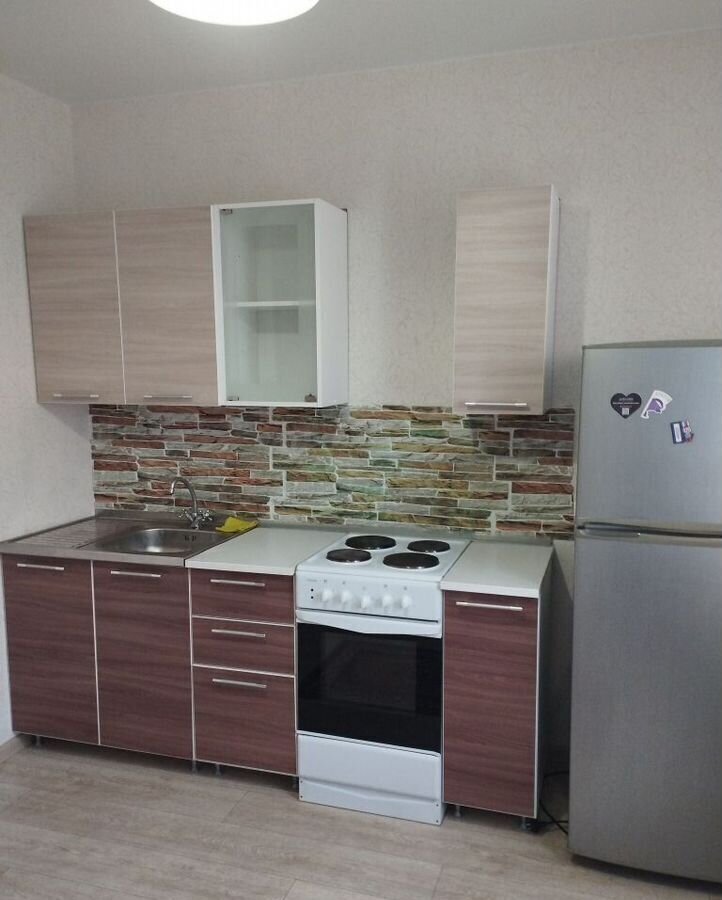 квартира г Воронеж р-н Левобережный ул Адмирала Чурсина 14 фото 1