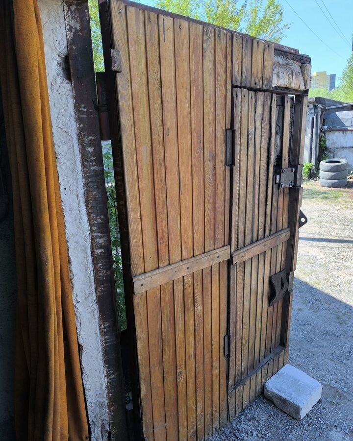 гараж г Красноярск р-н Октябрьский ул Забобонова 8ас/27 фото 6