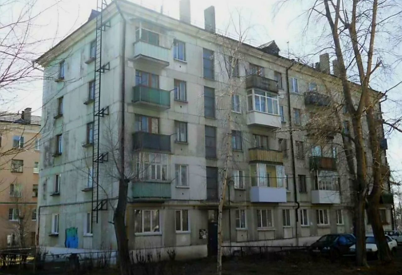 квартира г Краснотурьинск ул Базстроевская 14 фото 1