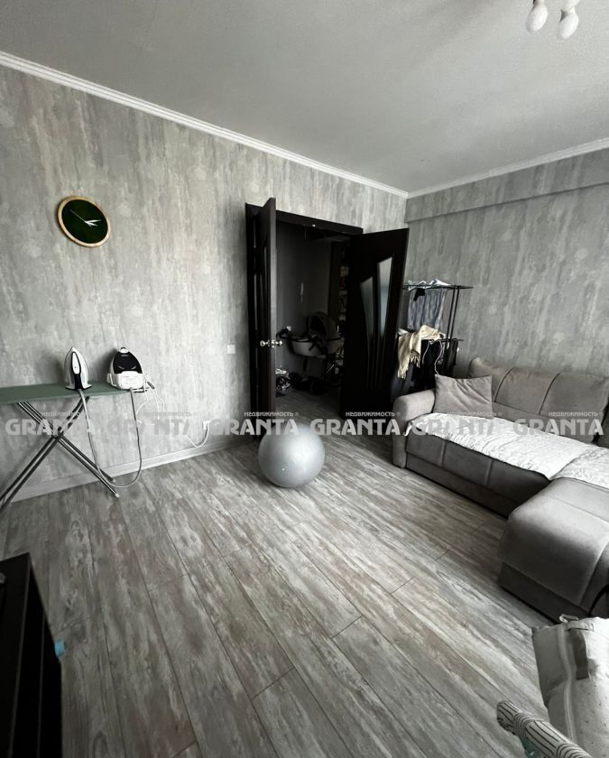 квартира г Красноярск р-н Центральный ул Караульная 38 фото 4