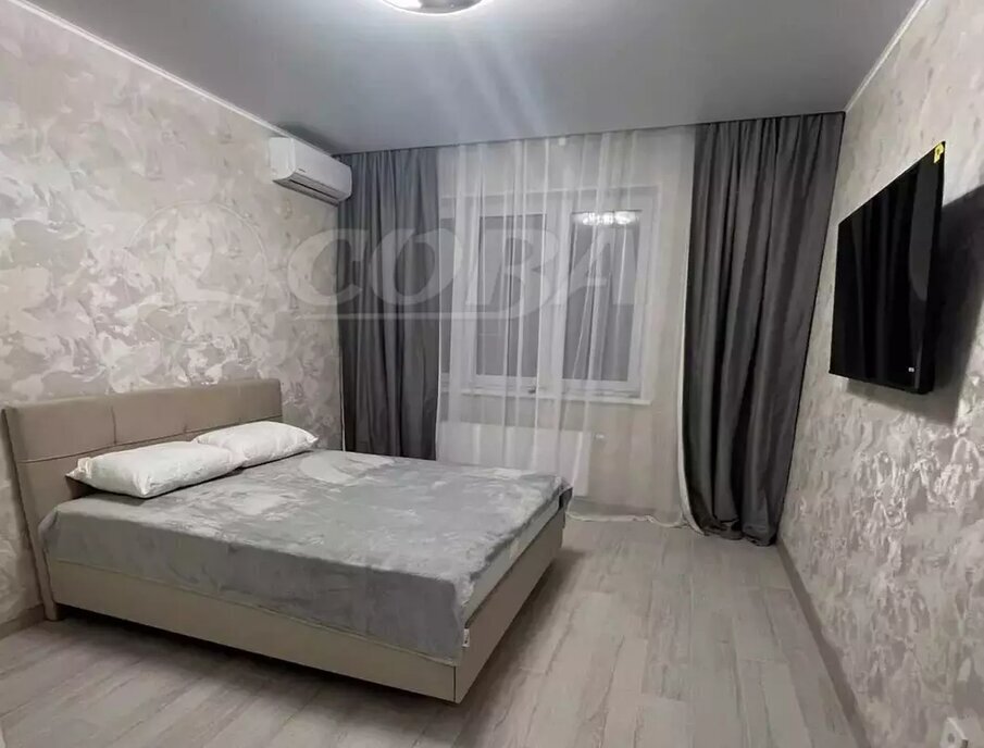 квартира г Тобольск 15-й микрорайон 17Б фото 2