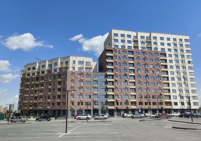 квартира р-н Калининский корп. 1 фото