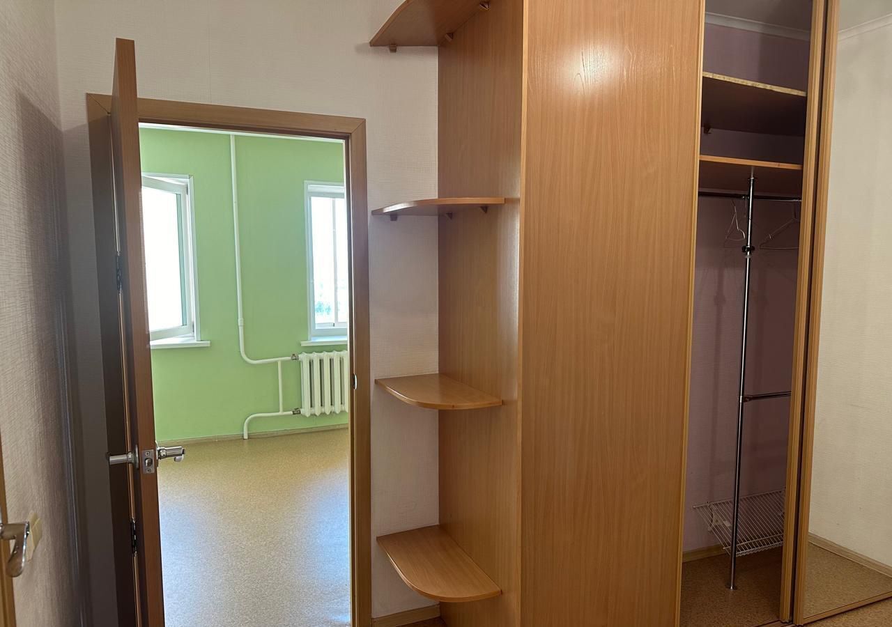 комната г Красноярск р-н Октябрьский ул Борисова 1а фото 3
