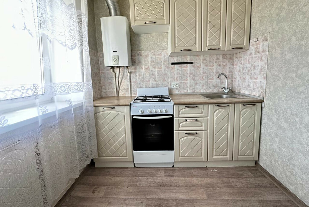 квартира г Брянск рп Радица-Крыловка Бежицкий район ул Ленинградская 4 фото 4