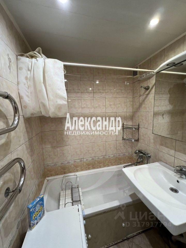 квартира г Выборг р-н Центральный ул Батарейная 8 фото 8