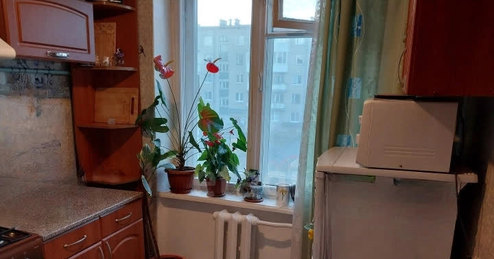 квартира р-н Киришский г Кириши наб Волховская 4 фото 11