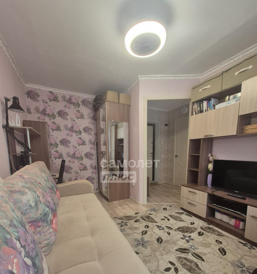 квартира г Ирбит ул Стекольщиков 1 фото 2