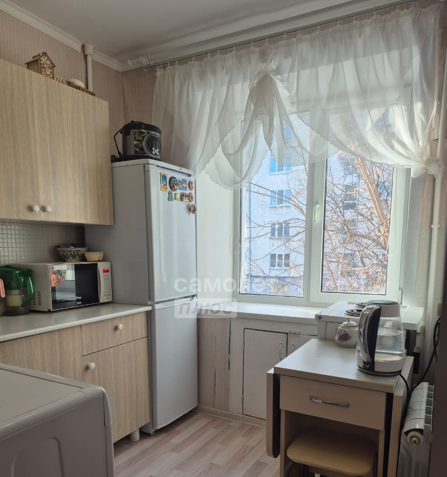 квартира г Ирбит ул Стекольщиков 1 фото 6