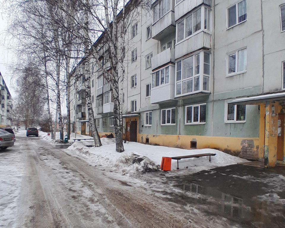 квартира г Лесной ул Строителей 13 фото 1