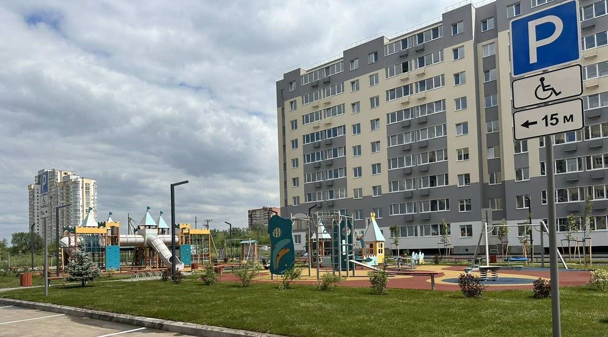 квартира г Тольятти р-н Автозаводский б-р Приморский 58 фото 1