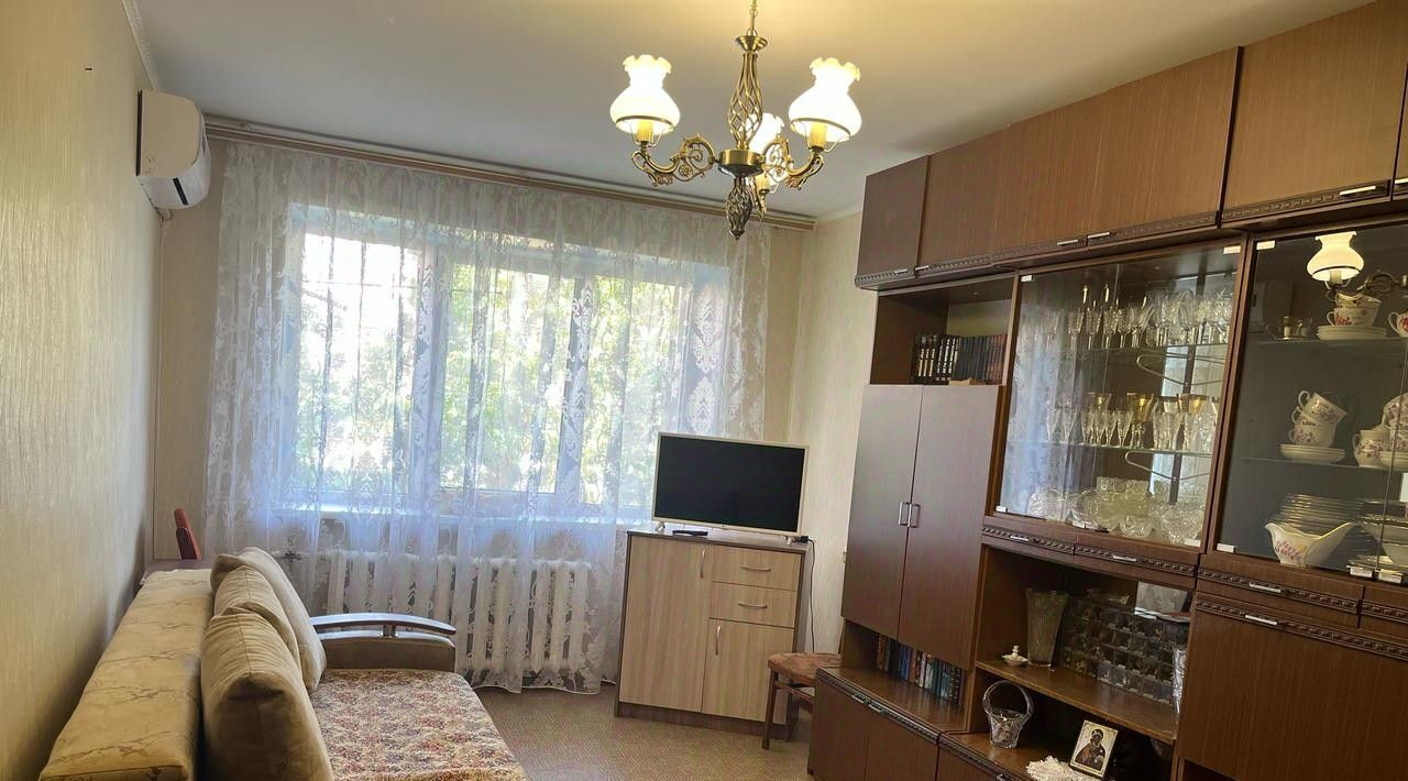 квартира г Волгоград р-н Кировский ул 64-й Армии 137 фото 2